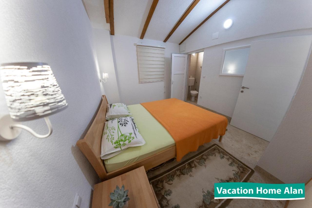 Vacation Home Alan 2 クレン・ヴァクフ エクステリア 写真