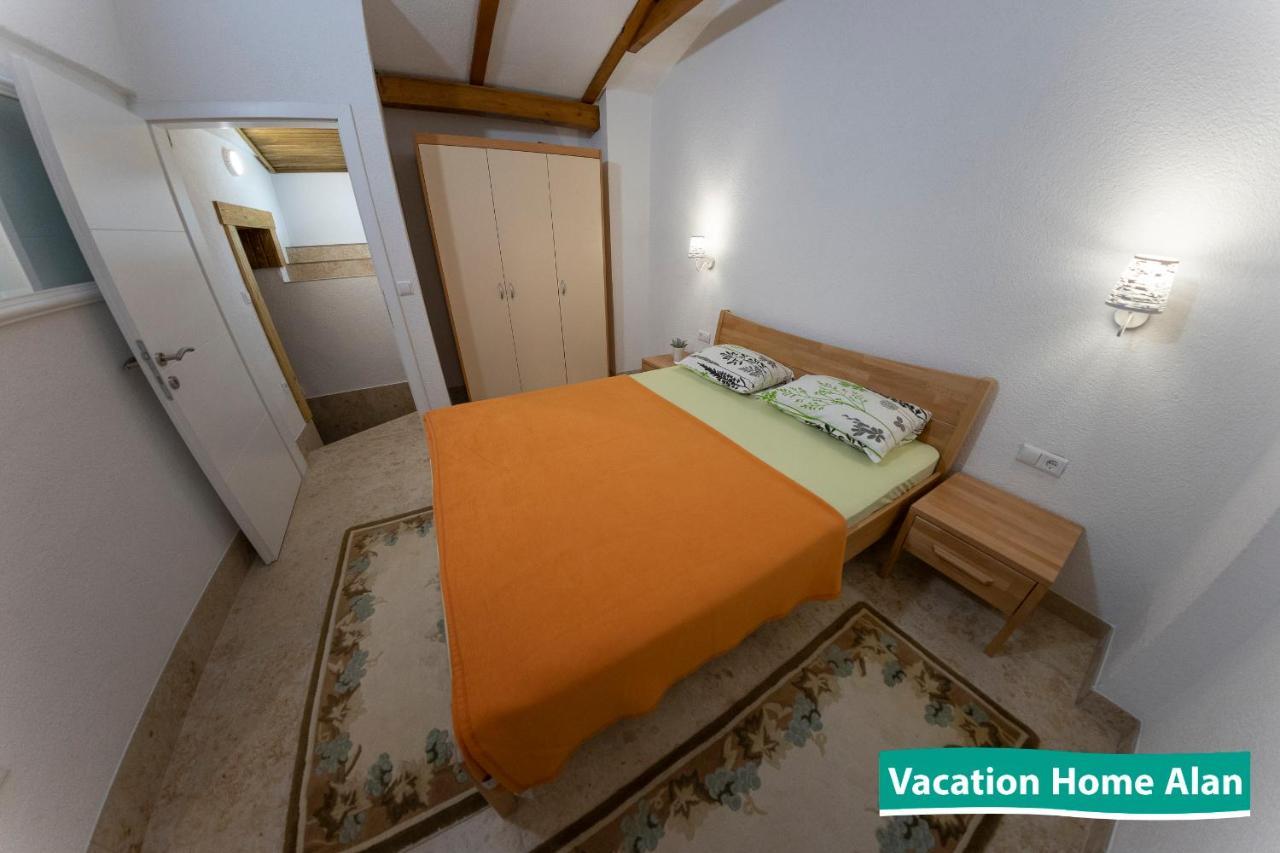 Vacation Home Alan 2 クレン・ヴァクフ エクステリア 写真