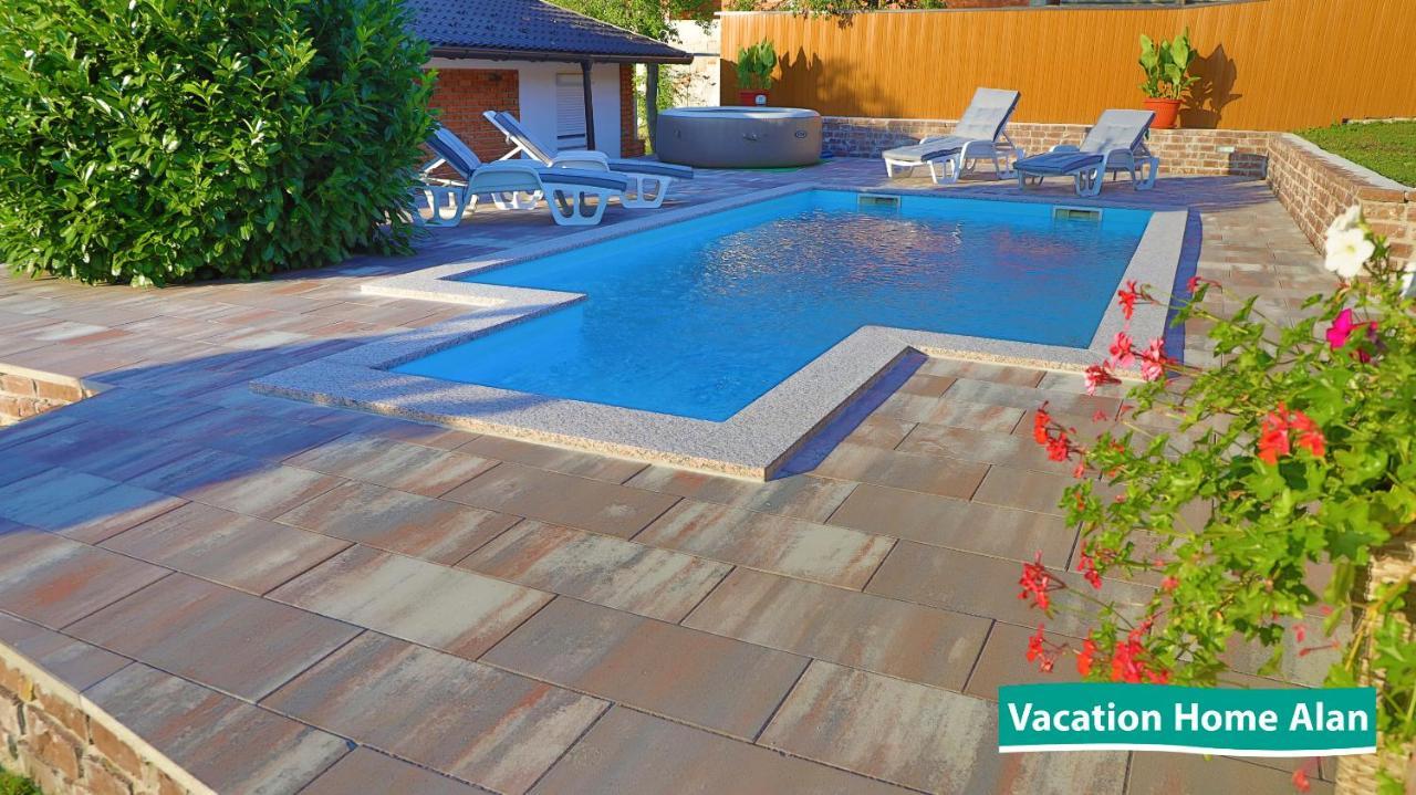 Vacation Home Alan 2 クレン・ヴァクフ エクステリア 写真