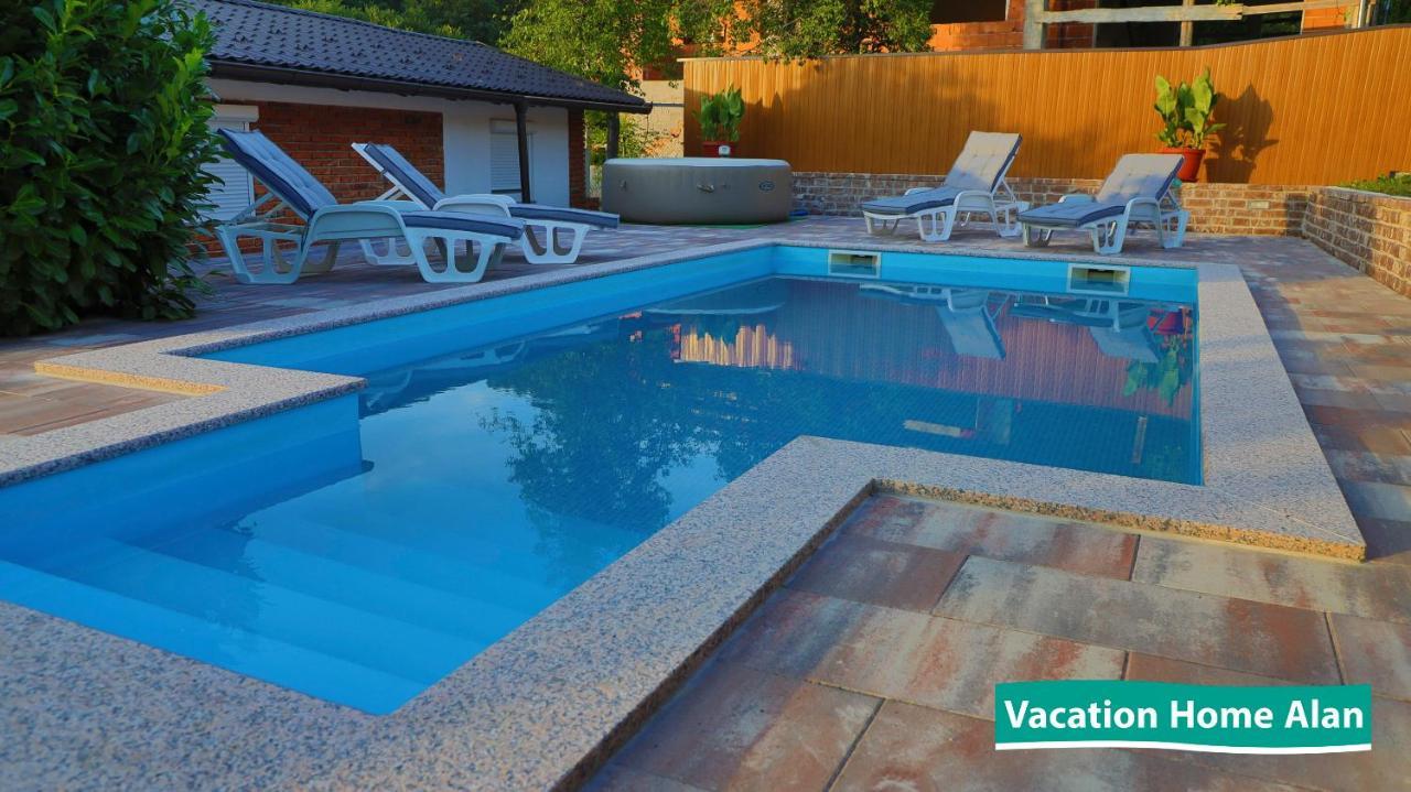 Vacation Home Alan 2 クレン・ヴァクフ エクステリア 写真