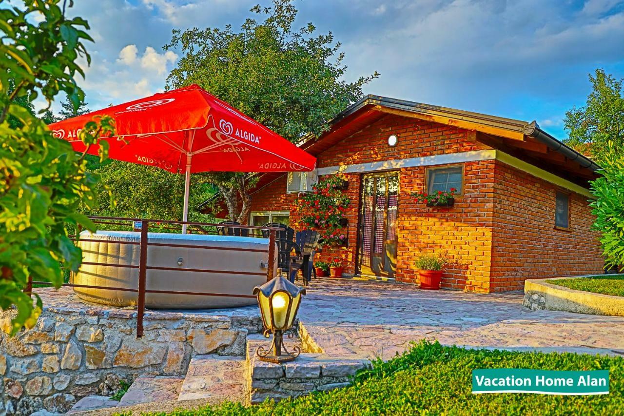 Vacation Home Alan 2 クレン・ヴァクフ エクステリア 写真