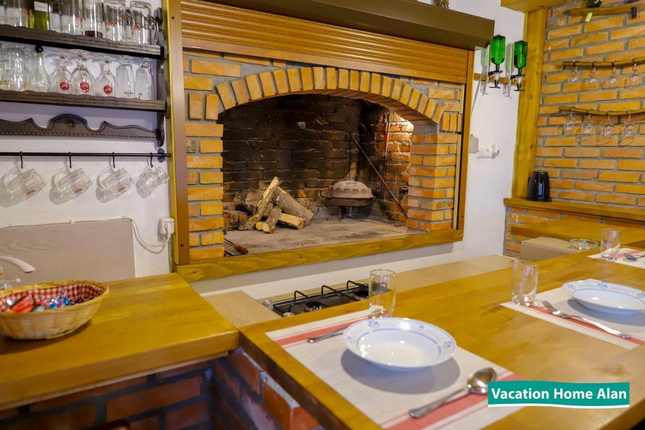 Vacation Home Alan 2 クレン・ヴァクフ エクステリア 写真