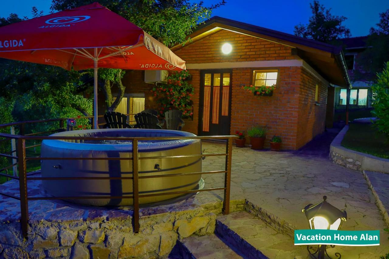 Vacation Home Alan 2 クレン・ヴァクフ エクステリア 写真